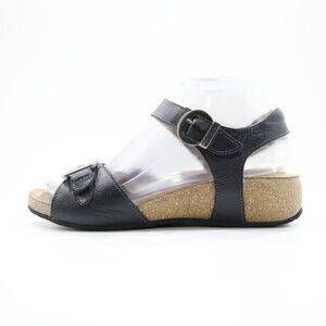 Taos Vera Black Leather Lightweight Flat Adjustable Sandals - 6/EU 37